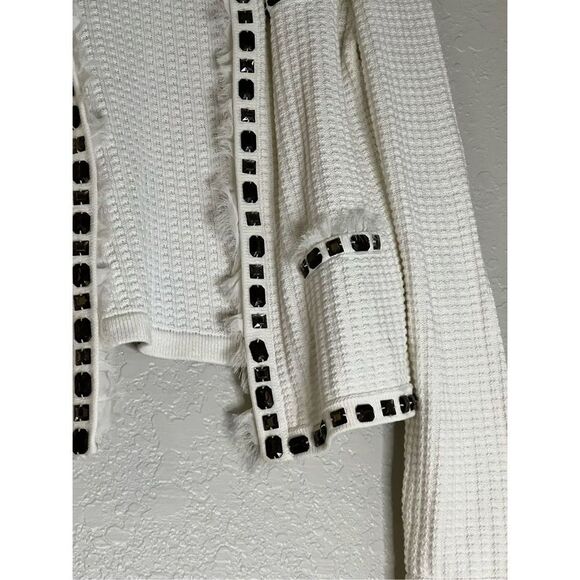 Cabi Cardigan Sweater Womens M Ivory Gabrielle #284 Beaded Ruffles Waffle Knit - Picture 4 of 7